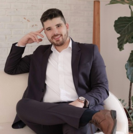 Caio Avelino