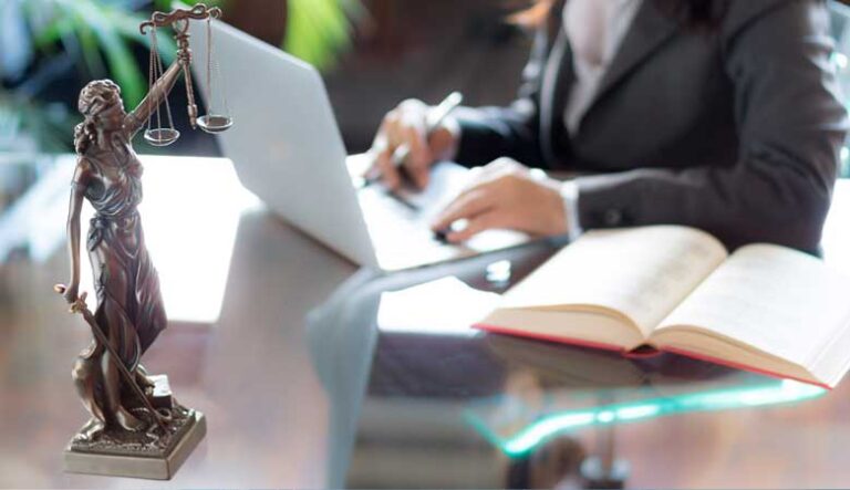 O que é preciso para ser Advogado? - Faculdade ESEG