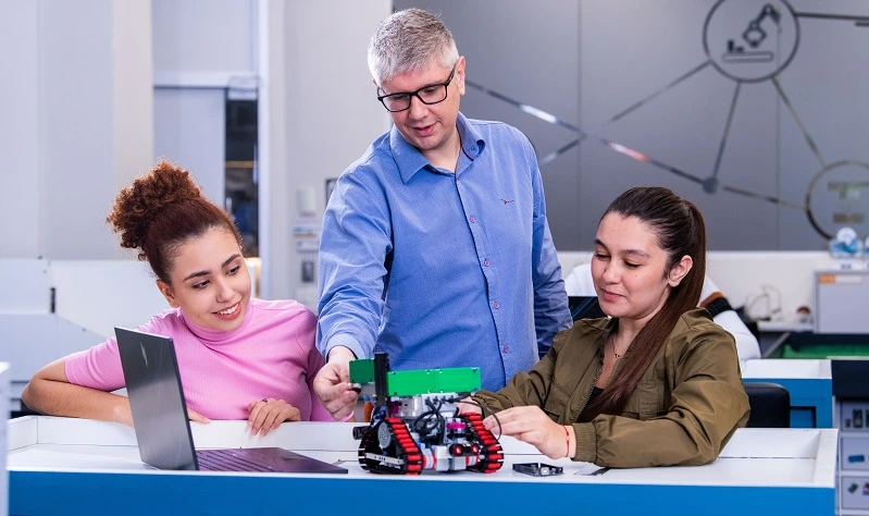 Benefícios de estudar Engenharia de Produção na ESEG