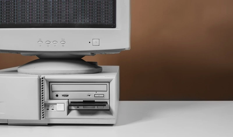 Da Máquina de Turing à Computação Quântica: como a computação evoluiu ao longo das décadas