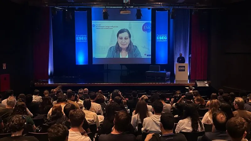 ESEG Tech Summit 2026 aborda impacto das moedas digitais na economia global com Lourdes Casanova