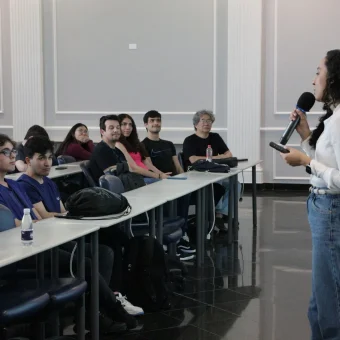 Palestra-Thais-_4_-min