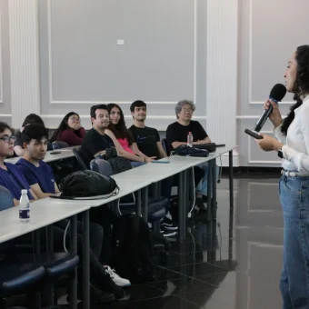 Palestra-Thais-_4_-min