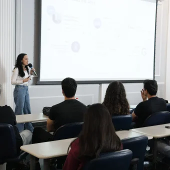 Palestra-Thais-_7_-min
