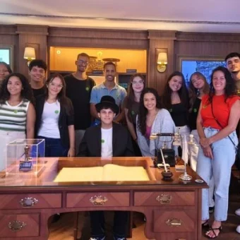 alunos-no-museu-da-B3-2